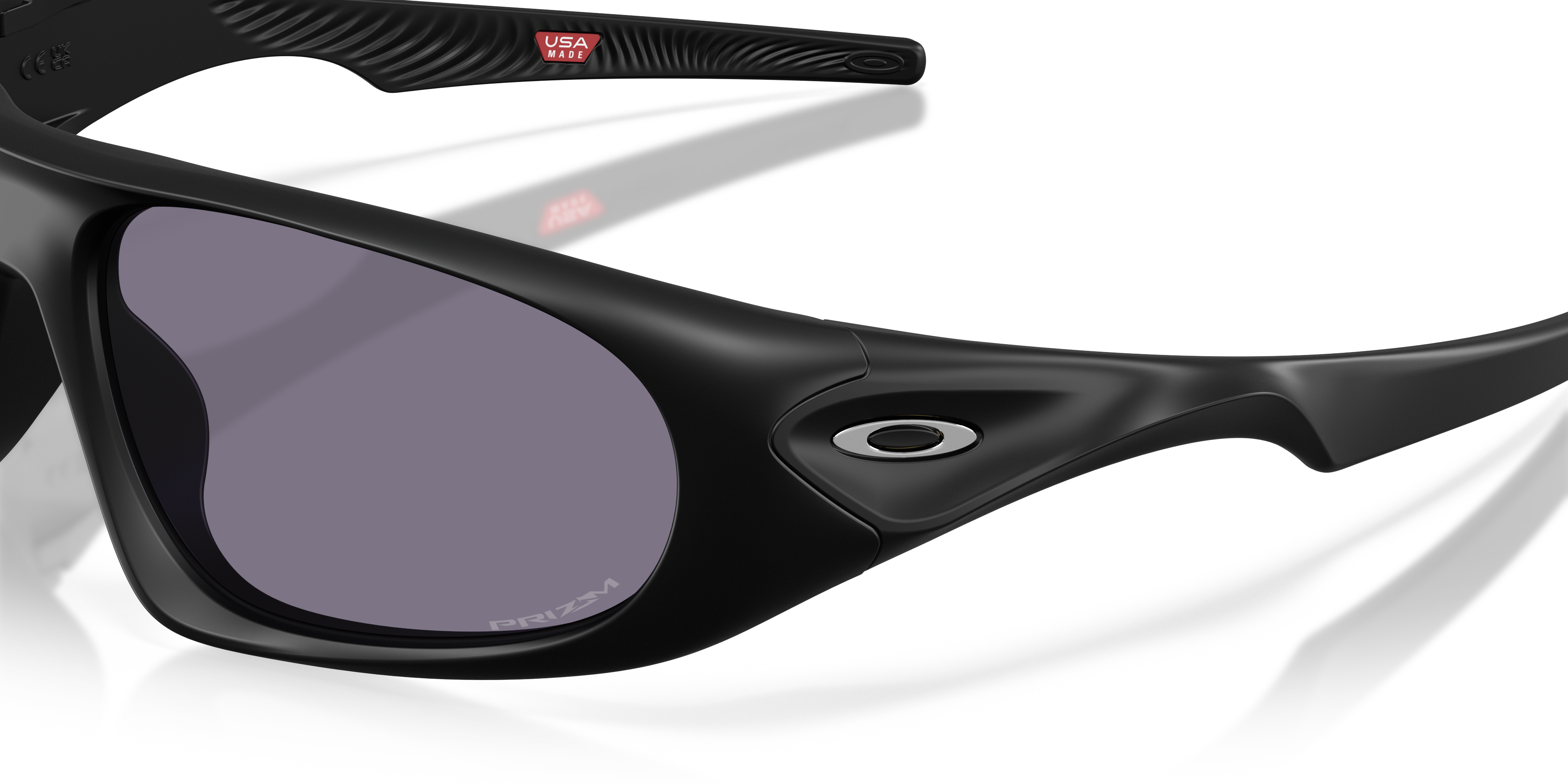 Occhiali da sole sportivi Oakley OO9528 Neoforma
