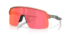 Occhiali da sole sportivi Oakley OO9463 Sutro lite 76 Arancione fuoco - Pistilleria
